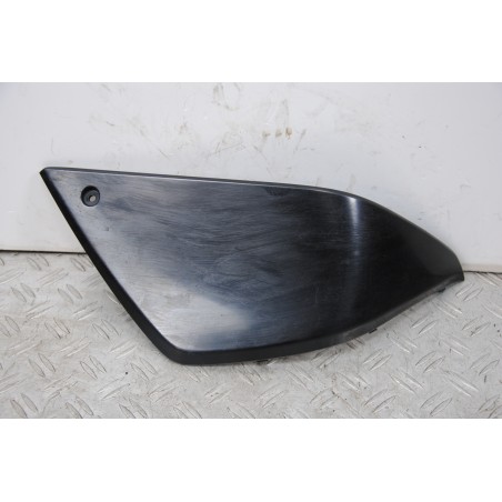 Coppia Carene Cover Interne Yamaha Tricity 125 dal 2014 al 2020  1682494204042