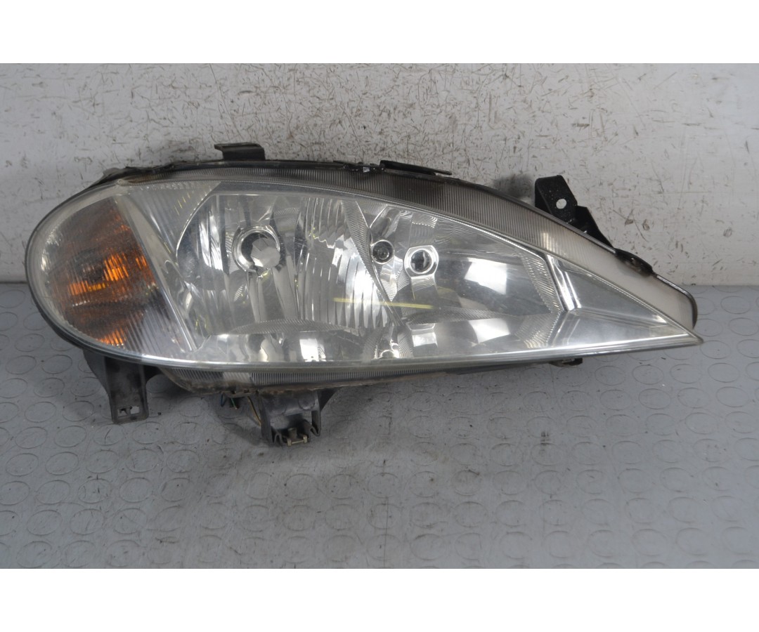 Faro Anteriore DX Renault Megane I dal 1999 al 2003 Cod 7700427870  1682504588575