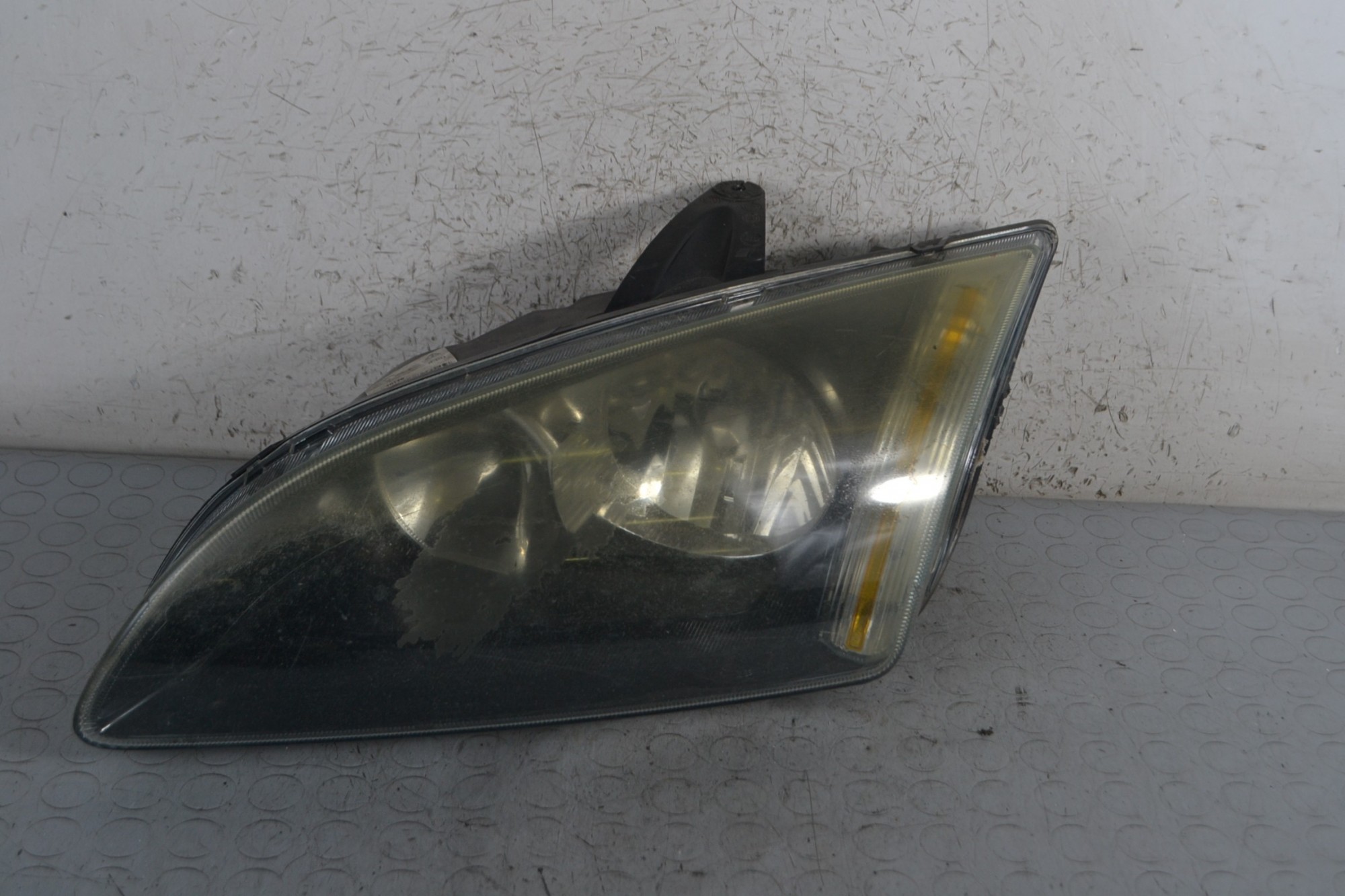 Faro fanale anteriore SX Ford Focus Dal 2004 al 2008 Cod 4m51-13w030-jb  1682513949800