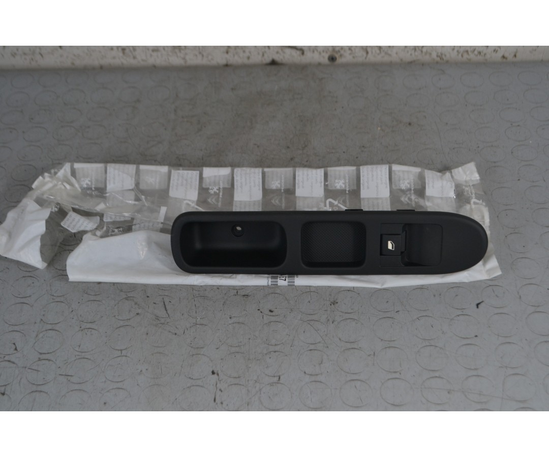 Pulsantiera Anteriore DX Peugeot 307 dal 2001 al 2009 Cod 6554e7/ 96351625xt  1682590688388