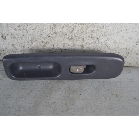 Pulsantiera alzacristallo anteriore DX Renault Twingo I Dal 1993 al 2007 Cod 7700832376-D  1683644321640