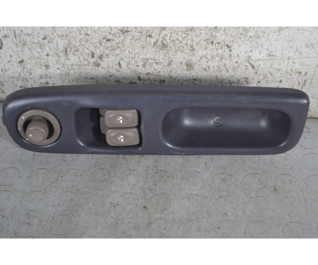 Pulsantiera alzacristalli anteriore SX Renault Twingo I Dal 1993 al 2007  1683712283290