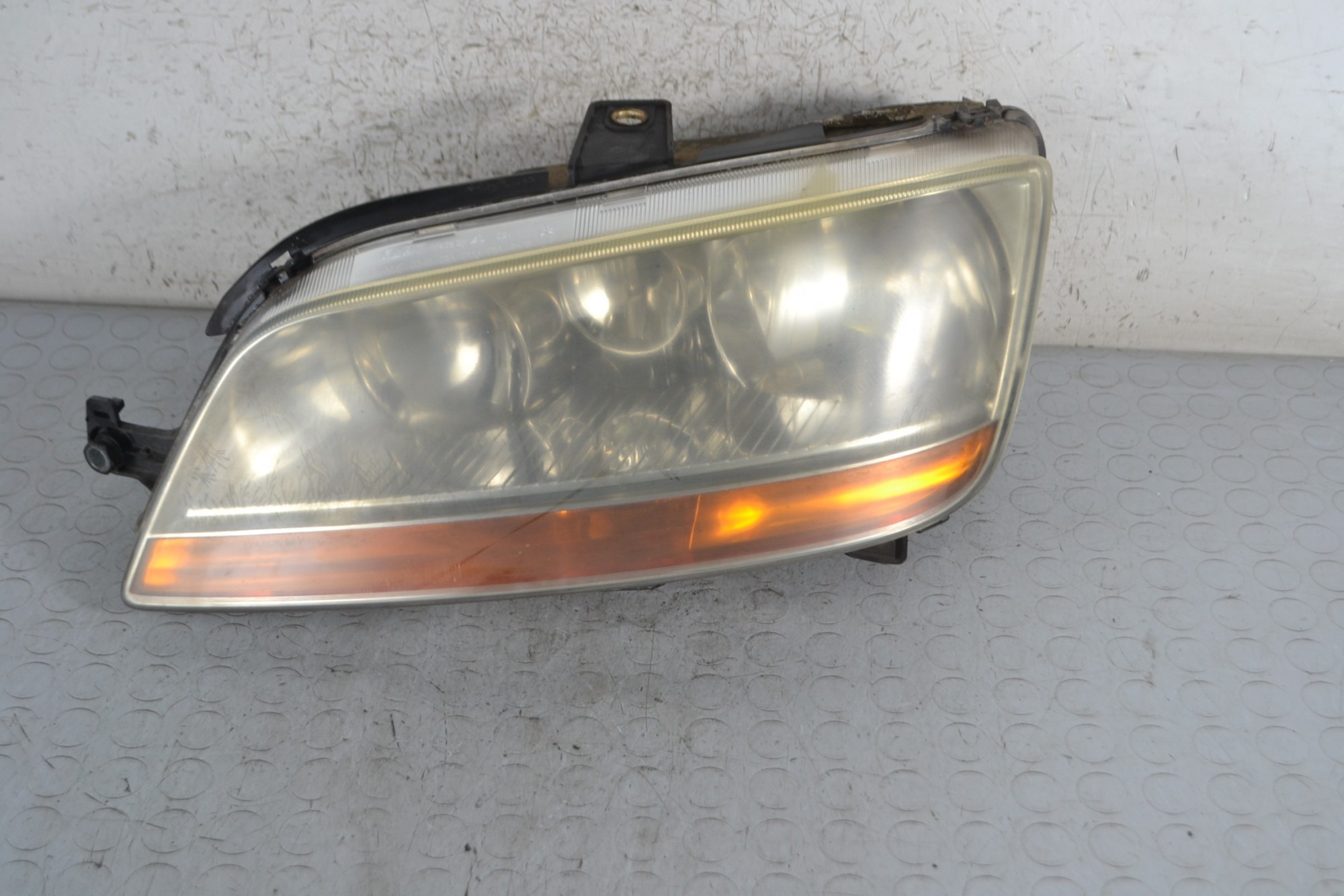 Faro fanale anteriore SX Fiat Multipla Dal 2004 al 2006 Cod 51747607  1683875430616