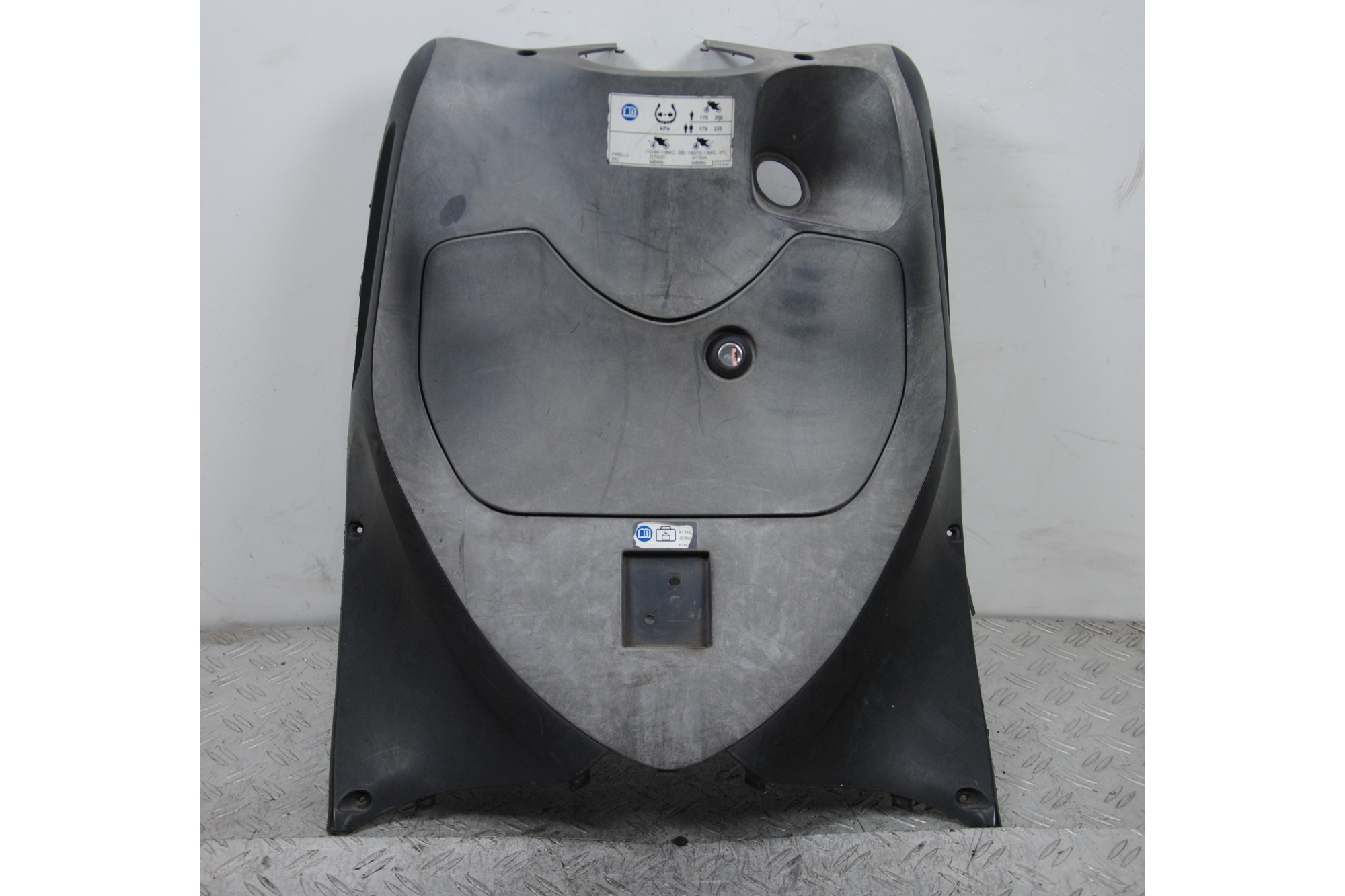 Carena Retroscudo Honda PS 125 / 150 dal 2006 al 2012 COD : 81131-KTZ-D000  1685626522564