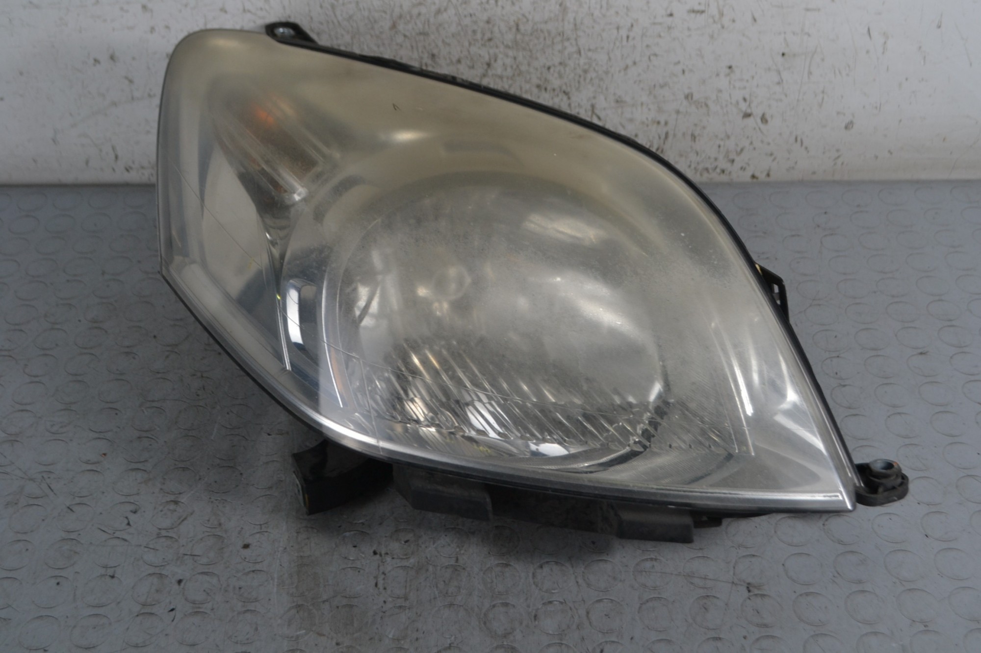 Faro Anteriore DX Fiat Fiorino dal 2007 in poi Cod 1353197080  1687533319299