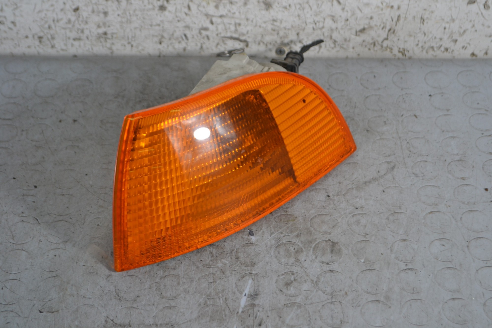 Freccia direzionale anteriore SX Fiat Punto dal 1993 al 1999 Cod 7732480  1687766351349