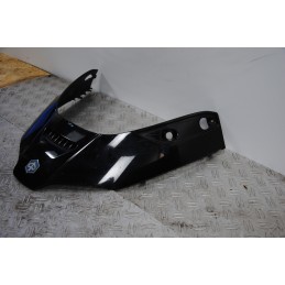 Carena Scudetto Boomerang Anteriore Piaggio X8 125 / 200 Dal 2004 al 2006  1687774766326