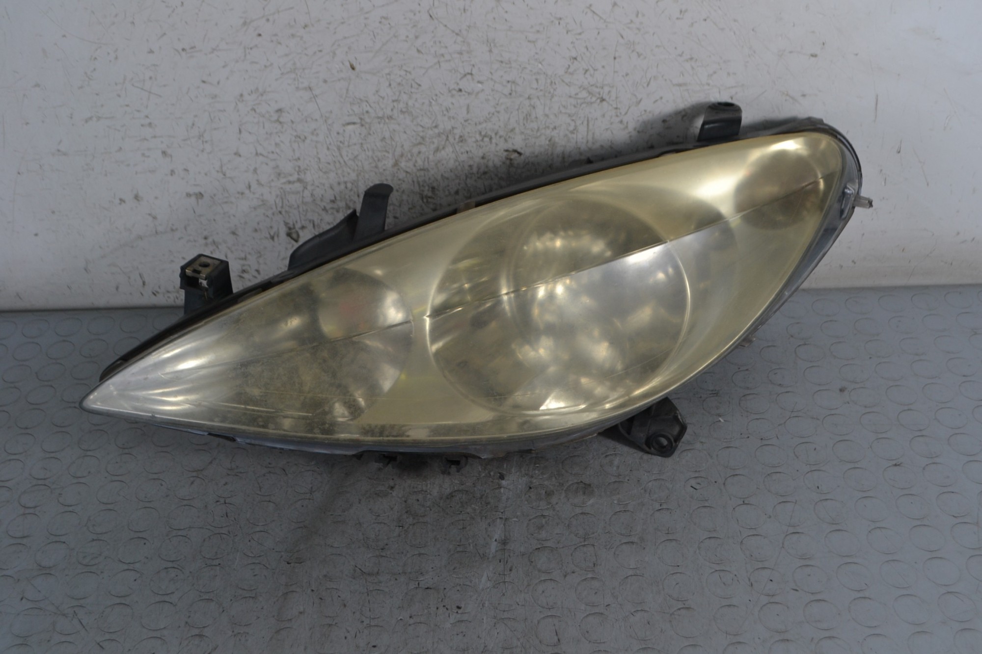 Faro Anteriore SX Peugeot 307 SW dal 2002 al 2006 Cod 42450711  1687874929843