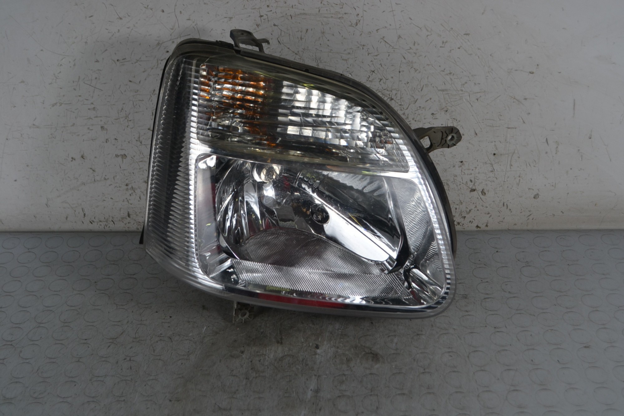 Faro Anteriore DX Opel Agila A dal 2000 al 2007 Cod 218-1130r  1687946912308