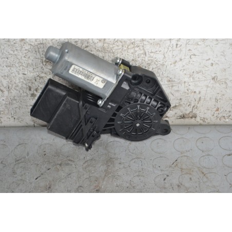 Motorino Alzacristalli Posteriore SX Volkswagen Golf Plus dal 2004 al 2014 Cod 5m0839401f  1689067357549