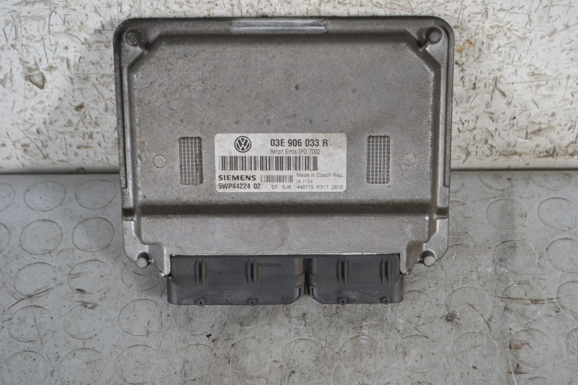 Centralina ECU Volkswagen Polo Dal 2001 al 2009 Cod 03E906033