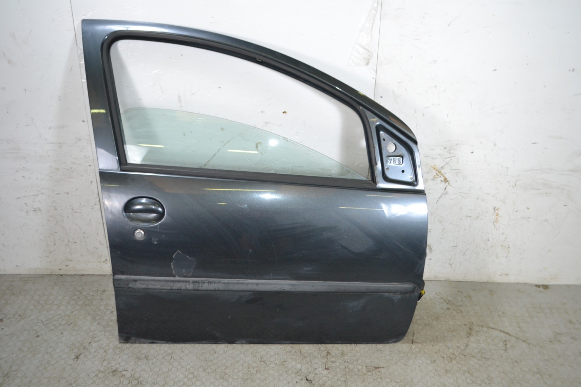 Portiera Sportello Anteriore DX Peugeot 107 dal 2005 al 2014 5 porte  1689866091514