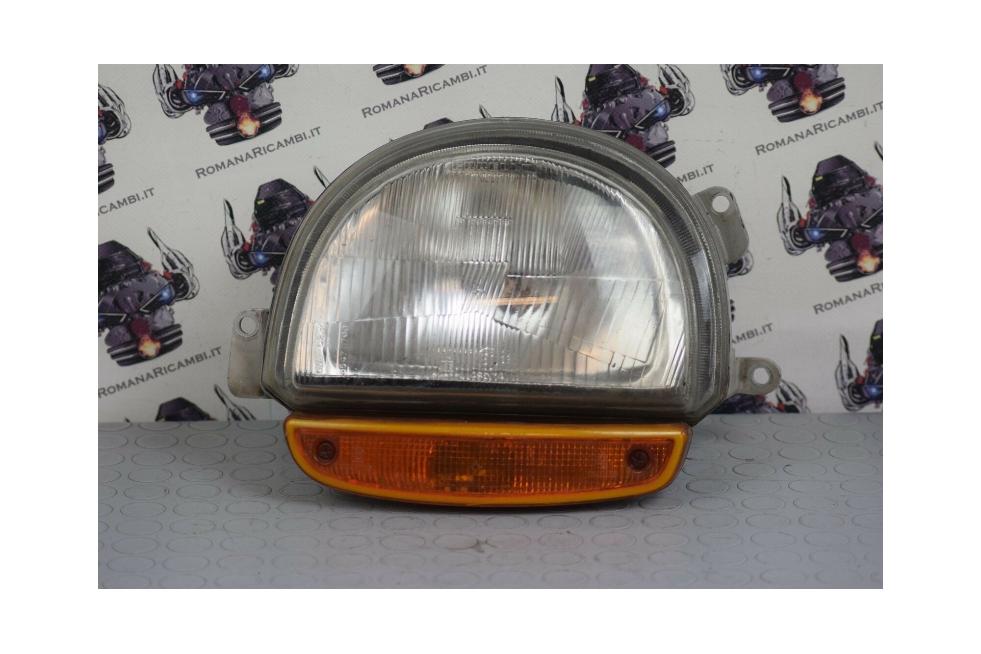 Faro Fanale anteriore SX Renault Twingo dal 1993 al 2000 cod 35470748  2411111139318