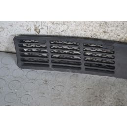 Griglia anteriore parabrezza DX Bmw Serie 3 E30 Dal 1982 al 1992 Cod 1904572  1693983883143