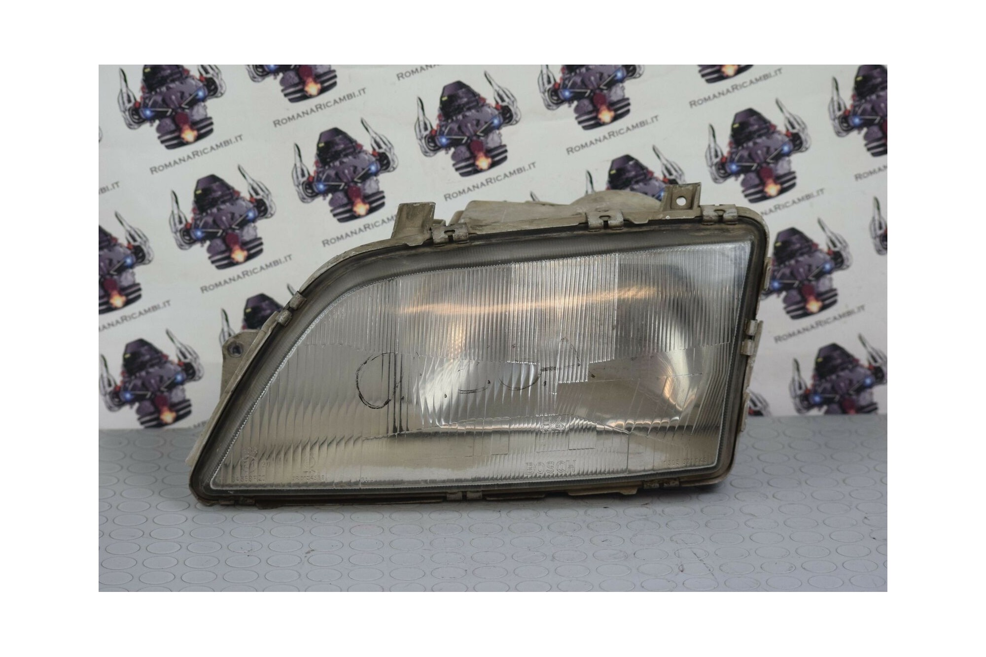 Faro Fanale anteriore SX Opel Omega A dal 1986 al 1993 OE 1216340  2411111138403