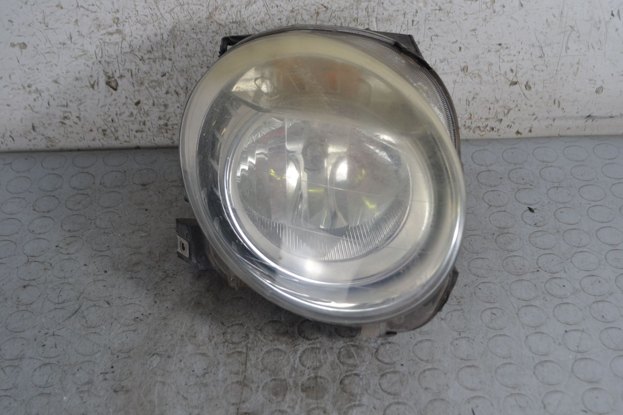 Faro Anteriore DX Fiat 500 dal 2007 al 2015 Cod 45540748  1694069932120