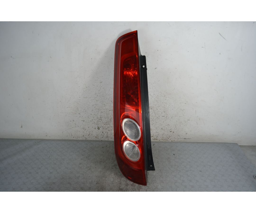 Fanale Stop Posteriore SX Ford Fiesta V 3 Porte dal 2006 al 2008 Cod 1432274  1694076744532