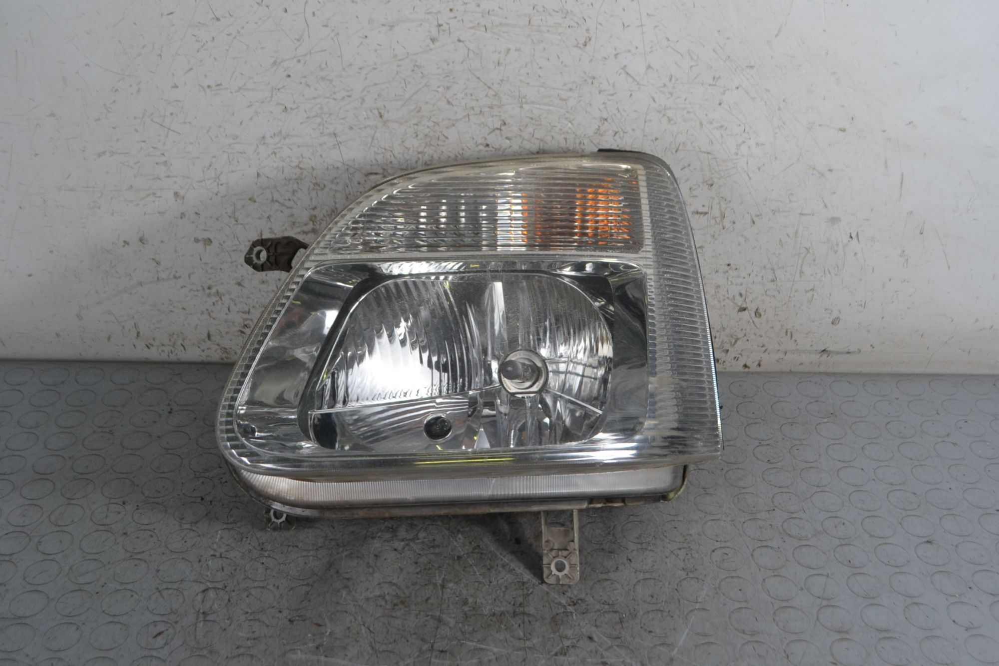 Faro Anteriore SX Opel Agila A Dal 2000 al 2007 Cod 09210935  1694186631159