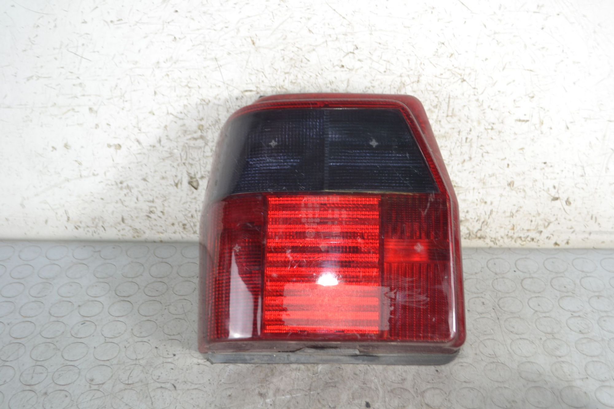 Fanale Stop Posteriore SX Fiat Uno dal 1983 al 1995 Cod 7640239  1694526823138