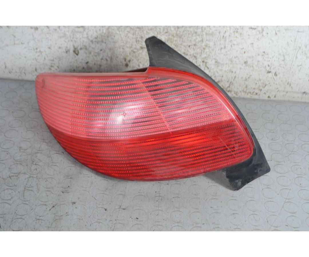 Fanale Stop posteriore SX Peugeot 206 dal 1998 al 2012 Cod 6350P1  1694764834415