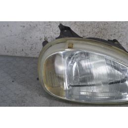 Faro Anteriore DX Opel Corsa B dal 1993 al 2000 Cod 90444785  1695033644957