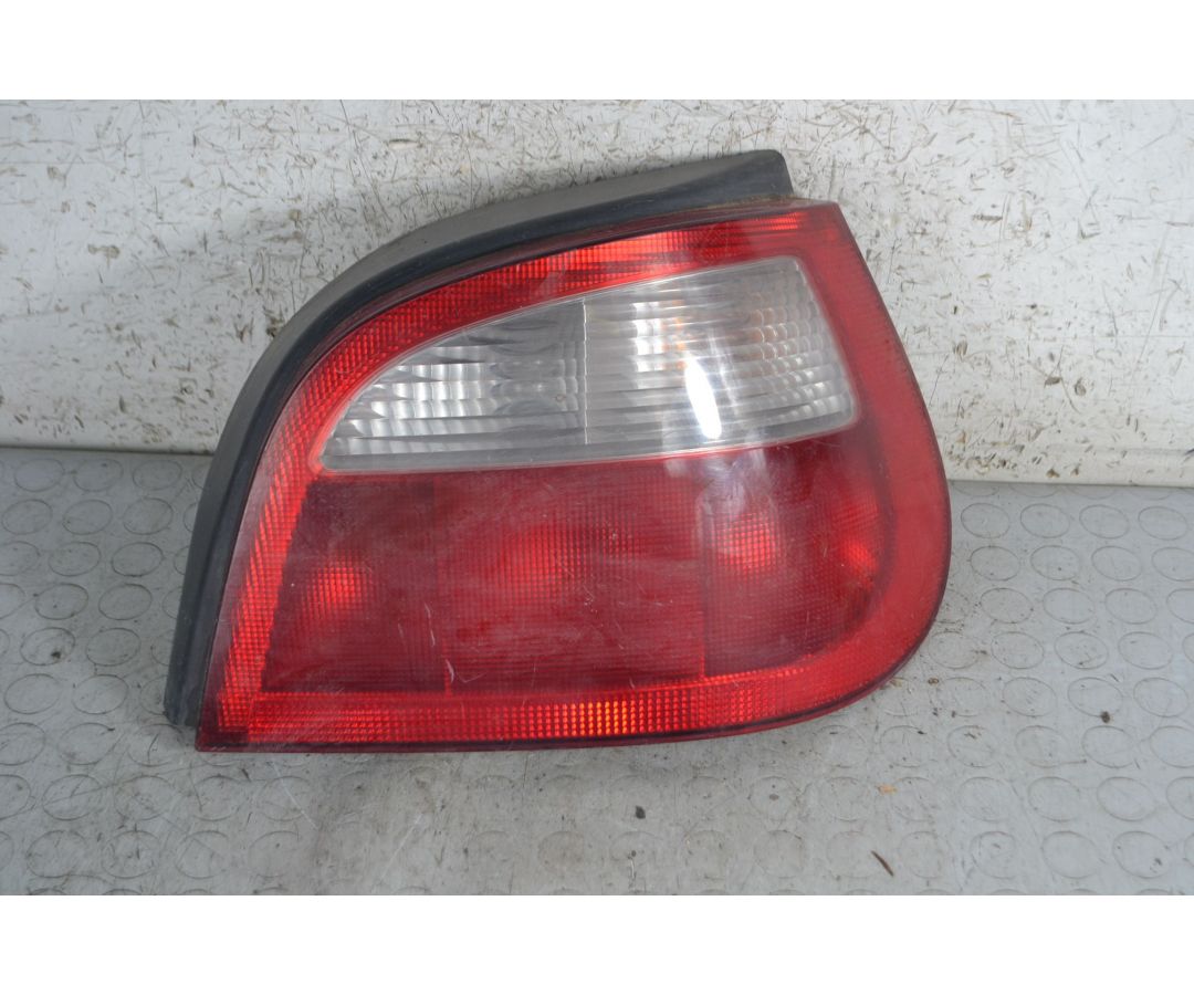 Fanale Stop Posteriore SX Renault Megane I dal 1999 al 2003 Cod 7700428321  1695048499726