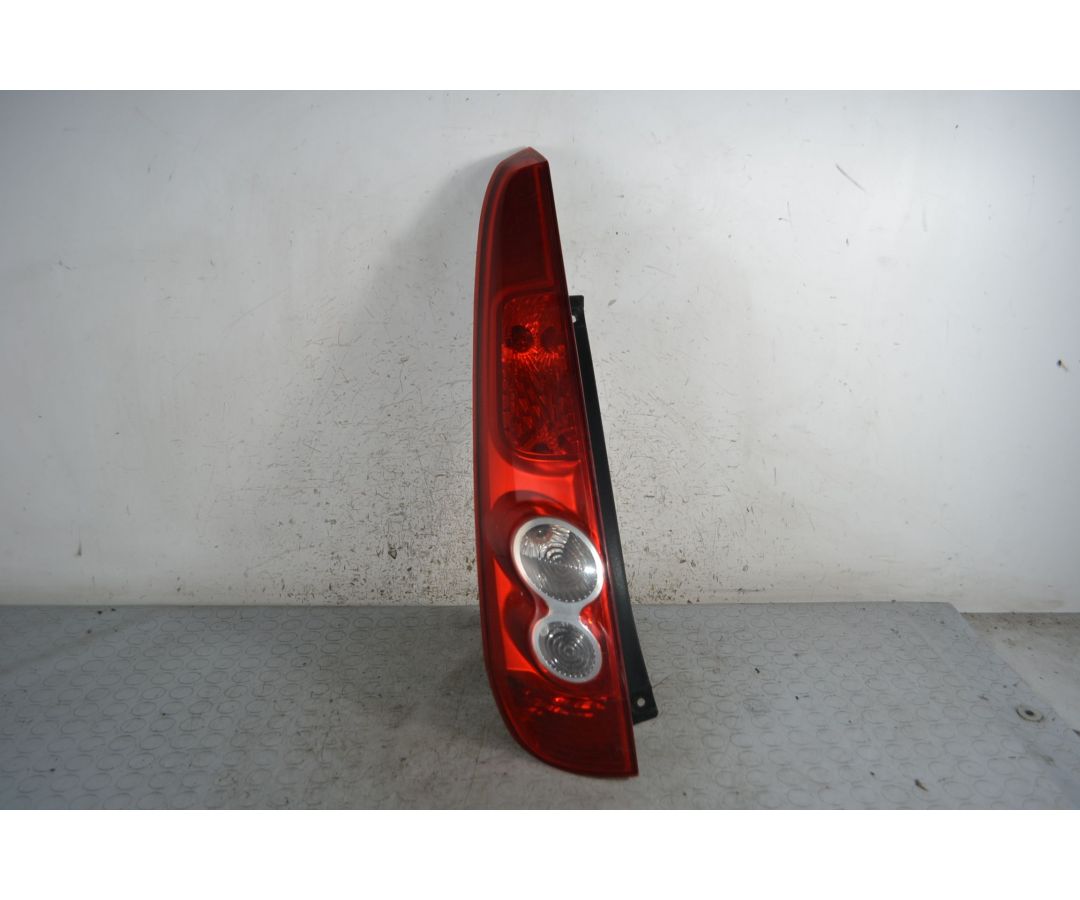 Fanale Stop posteriore SX Ford Fiesta V 5 porte dal 2006 al 2008 Cod 1437626  1695136209411