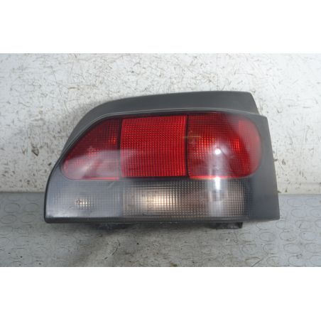 Fanale Stop Posteriore DX Renault Clio I dal 1990 al 1998 Cod 7700827552  1695136538016