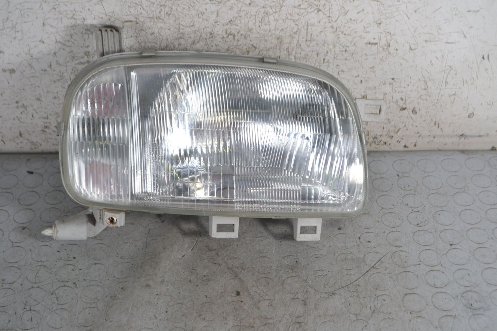 Faro Anteriore DX Nissan Micra K11 dal 1992 al 1998 Cod 08-215-1155r  1695220927375