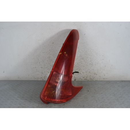 Fanale Stop Posteriore DX Peugeot 206 SW dal 2003 al 2007  1695631403673