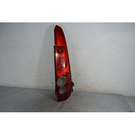 Fanale Stop posteriore DX Ford Fiesta V 5 Porte dal 2006 al 2008 Cod 1437625  1695631791497