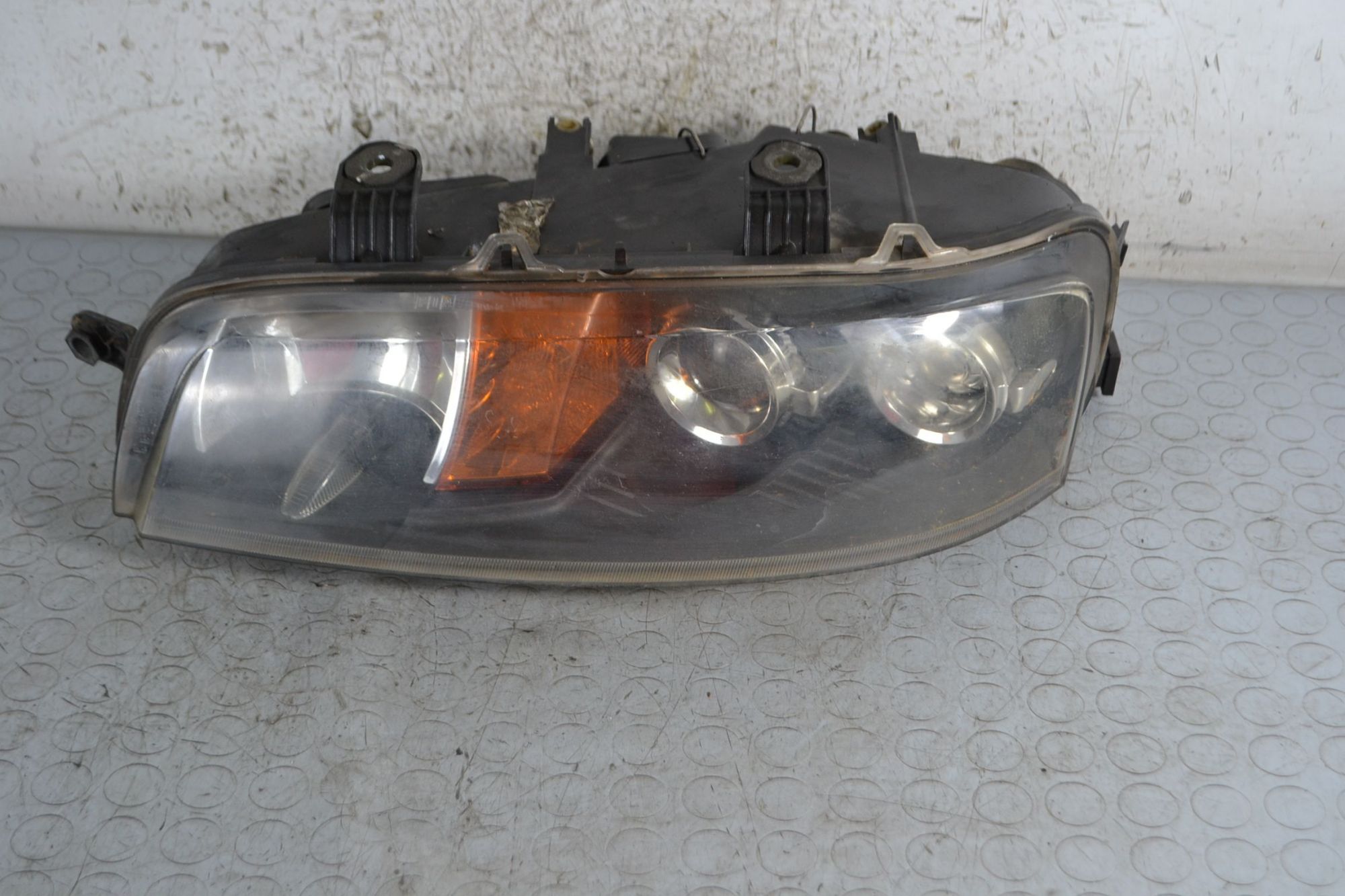 Faro Anteriore SX Fiat Punto dal 1999 al 2003  1695634607870