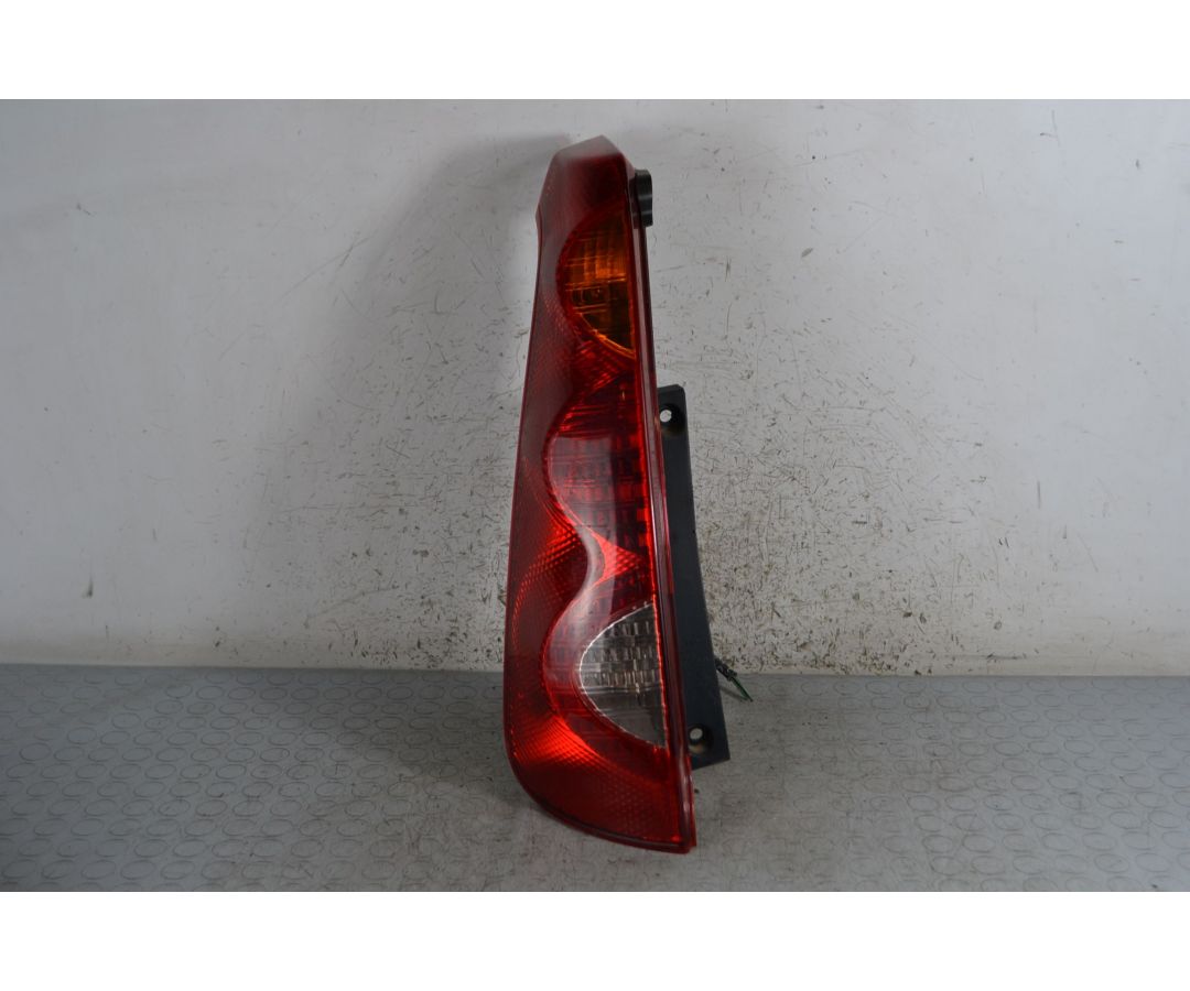 Fanale Stop Posteriore SX Nissan Note dal 2004 al 2013  1695648629837