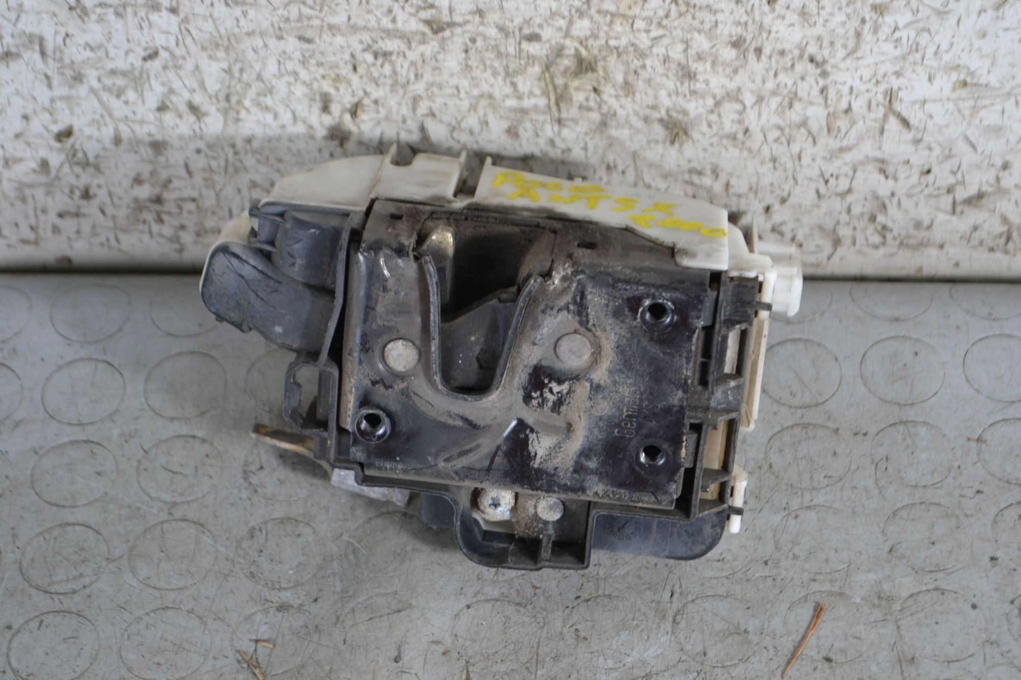 Serratura Porta Anteriore SX Volkswagen Polo III dal 1999 al 2003  1695027937249