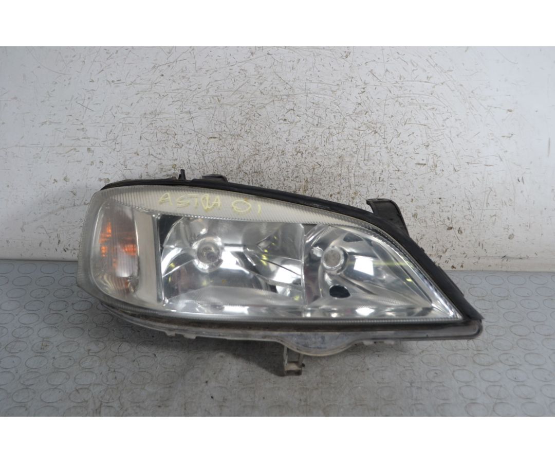 Faro Anteriore DX Opel Astra G dal 1998 al 2002 Cod 93175369  1695736920372