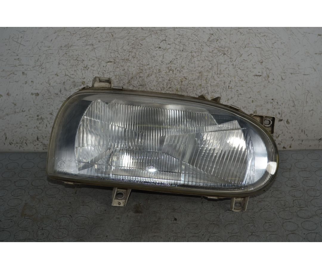 Faro Anteriore DX Volkswagen Golf III dal 1996 al 1999 Cod 138862-00  1696241160192