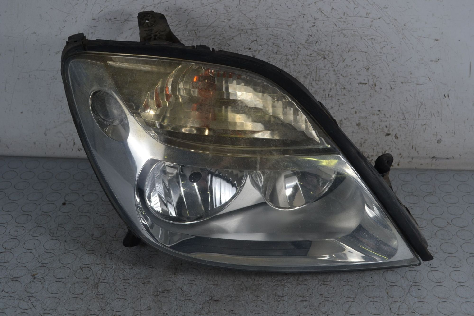 Faro Anteriore DX Renault Scenic I dal 1999 al 2003 Cod 7701047600  1696490492204