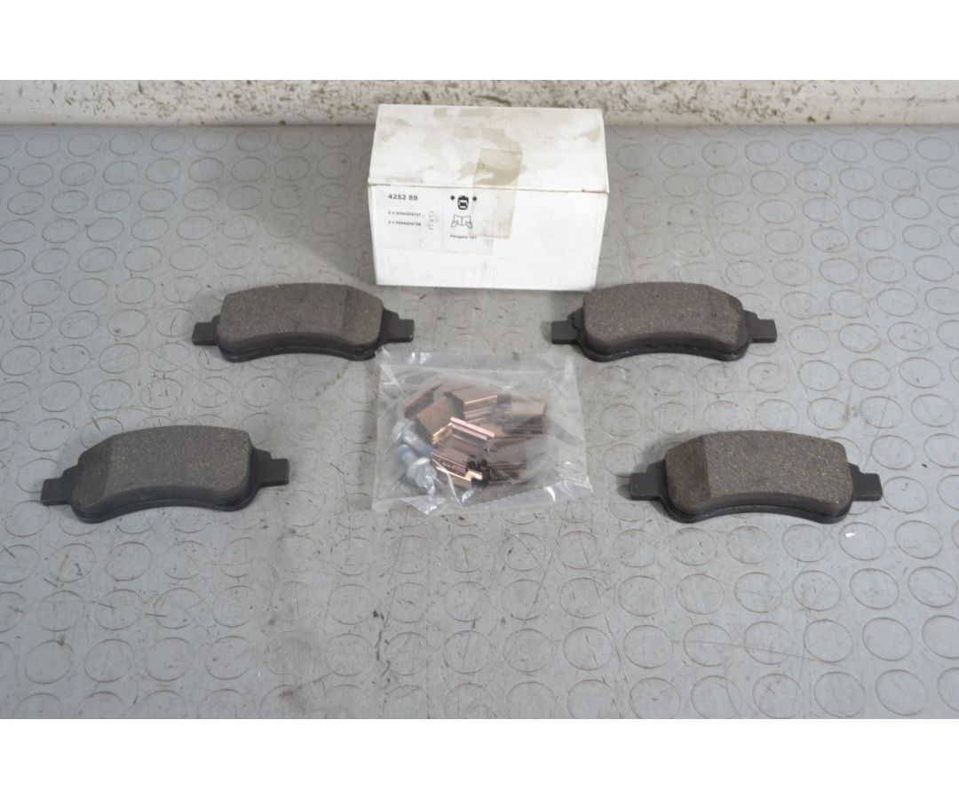 Pastiglie freno anteriori Peugeot 307 Dal 2001 al 2009 Cod 425259  1697551468299