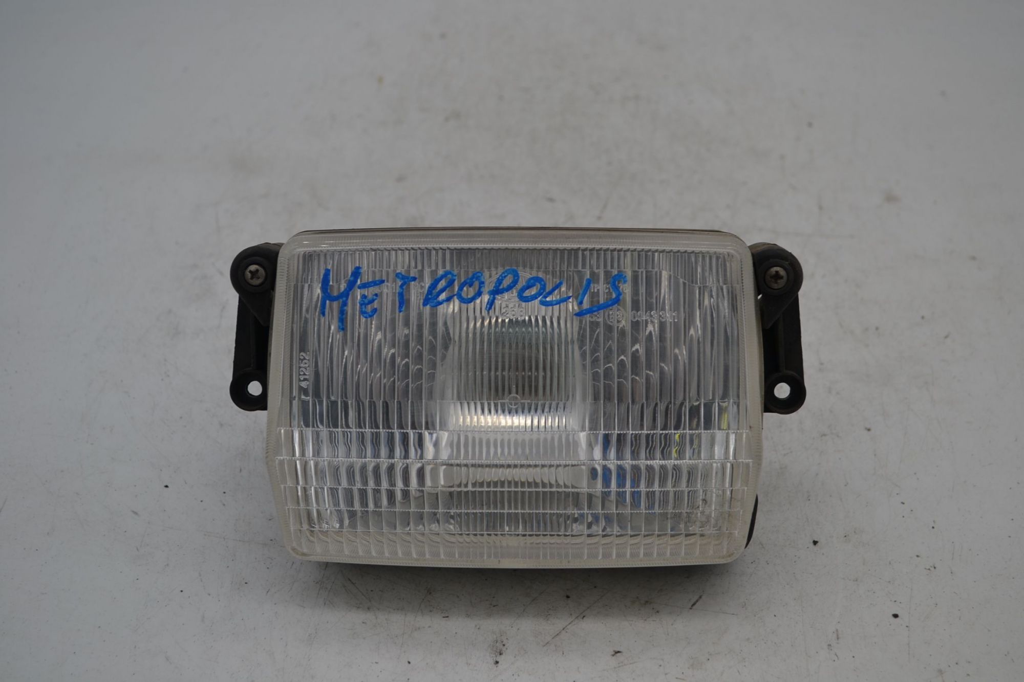 Faro fanale anteriore Peugeot SLCM Metropolis 50 dal 1990 al 1995  1698067346460