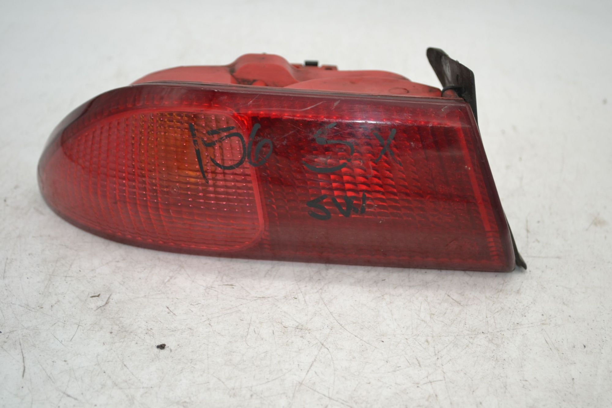 Fanale Stop posteriore Esterno SX Alfa Romeo 156 SW dal 1997 al 2007 Cod 60620137  1698157759644