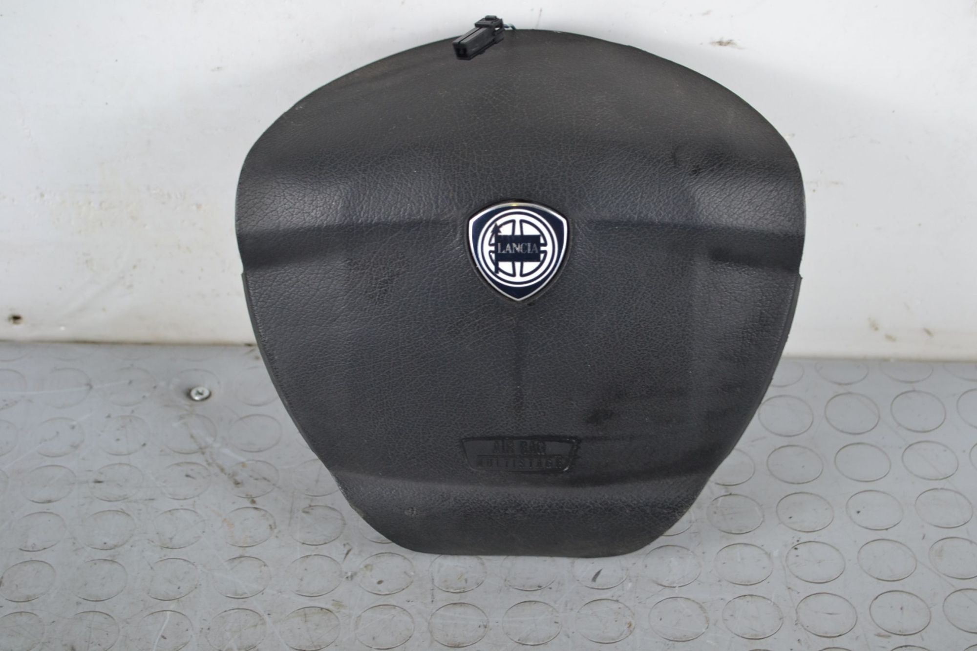 Airbag Volante Lancia Ypsilon dal 2003 al 2011 Cod 735381871  1698744163014