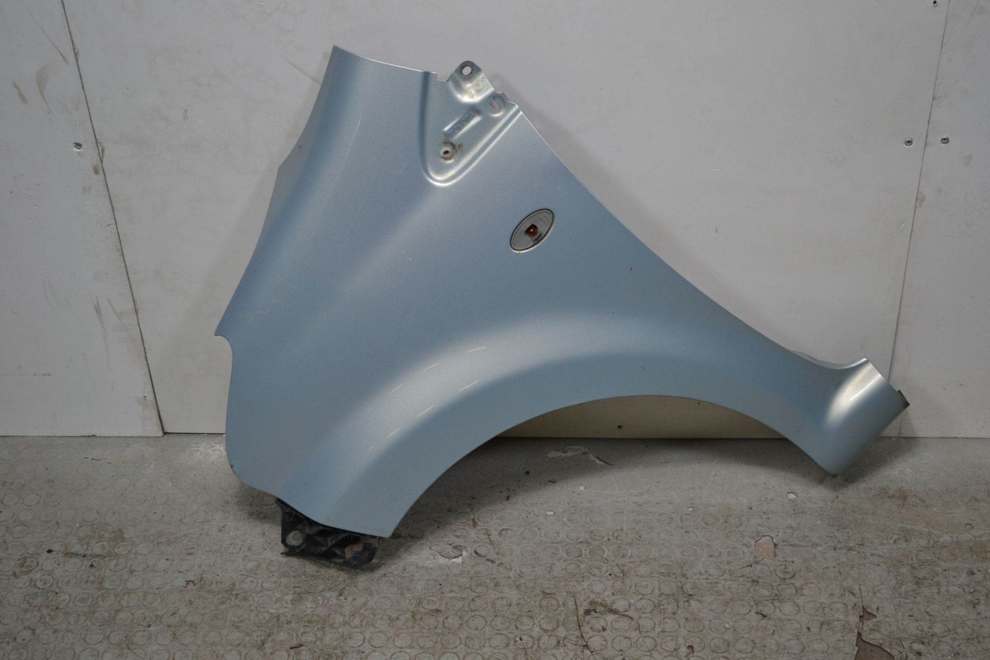 Parafango anteriore SX Toyota Aygo Dal 2005 al 2014 Colore azzurro  1698766611852