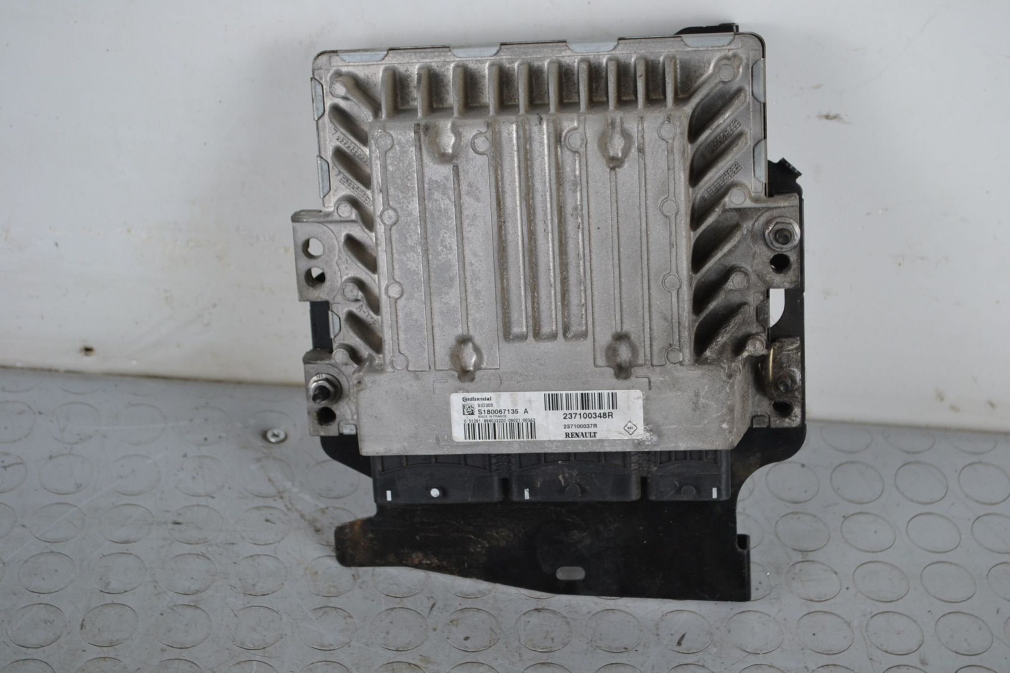 Centralina ECU Renault Megane III Coupe dal 2008 al 2016 Cod 237100348r  1698941568575