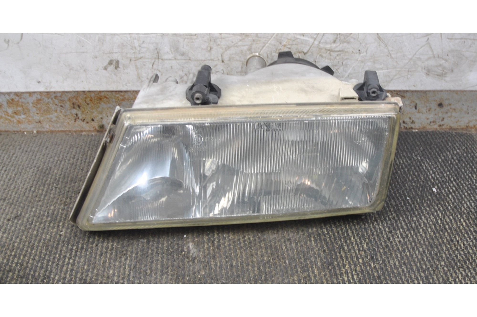 Faro Anteriore SX Lancia Dedra Dal 1989 al 1999 Cod 82457952  2411111146118