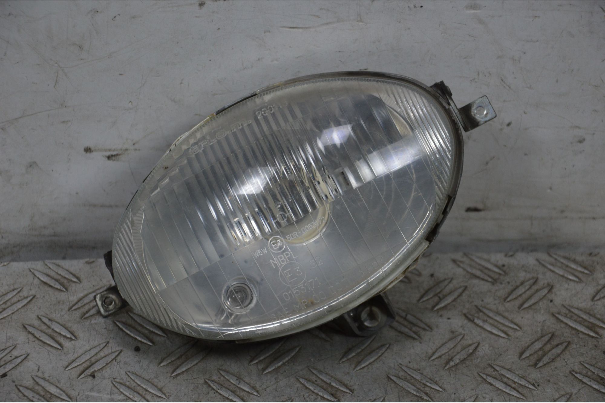 Faro Fanale Anteriore Piaggio Vespa 50 ET2 / ET4 Dal 1996 Al 2006  1701682368424