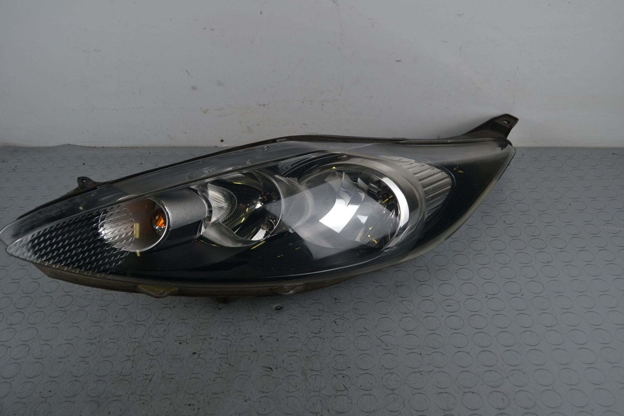 Faro Anteriore SX Ford Fiesta VI dal 2008 al 2013 Cod 8a61-13w030-ah  1701684058194