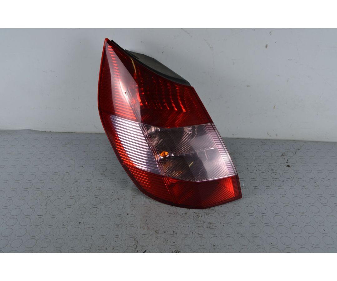 Fanale stop posteriore SX Renault Grand Scenic II Dal 2004 al 2006 Cod 8200127704--E  1702308741904