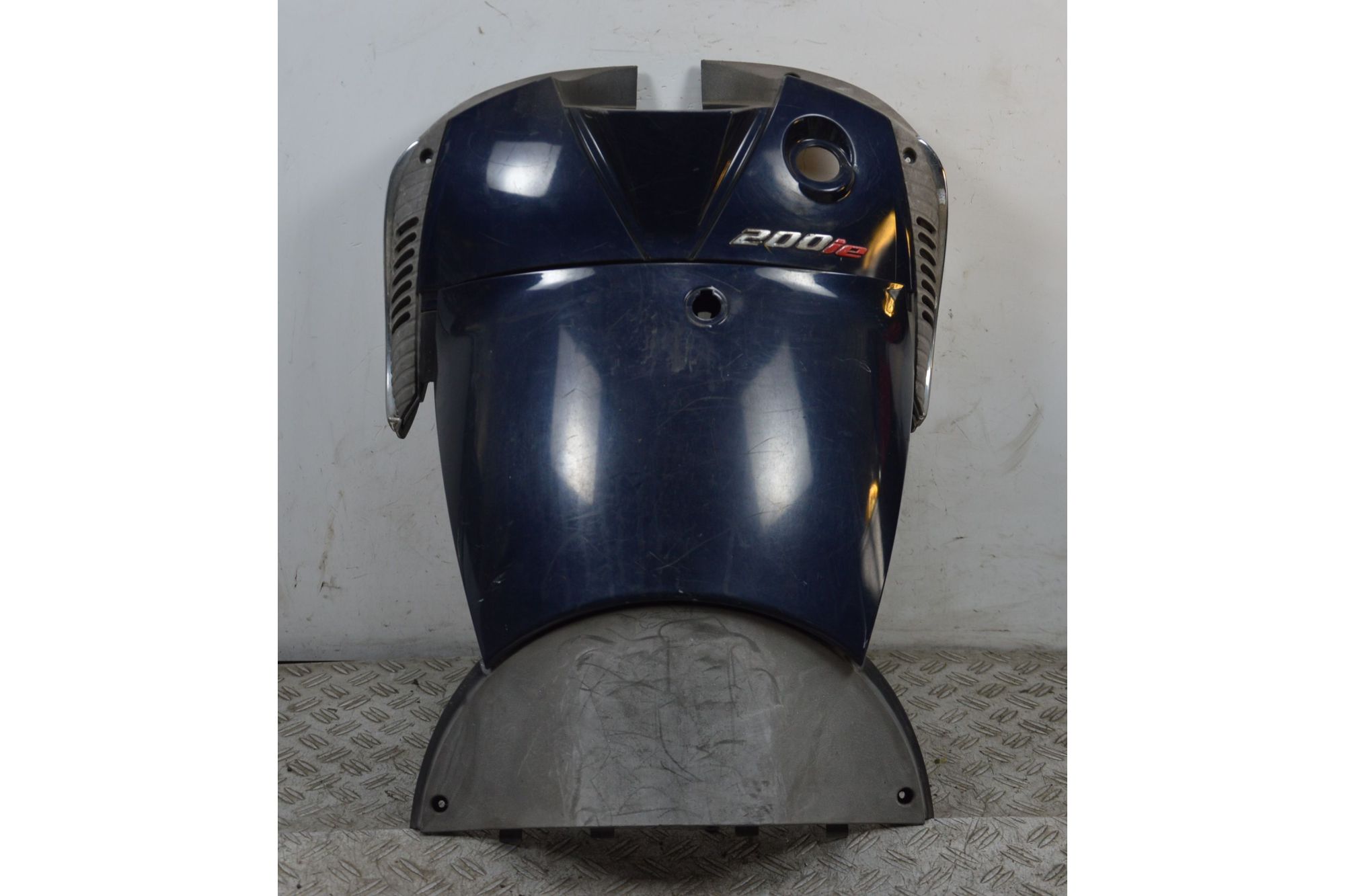 Carena Retroscudo Aprilia Scarabeo 200 dal 2006 al 2012 COD 92131-92000  1702899210674