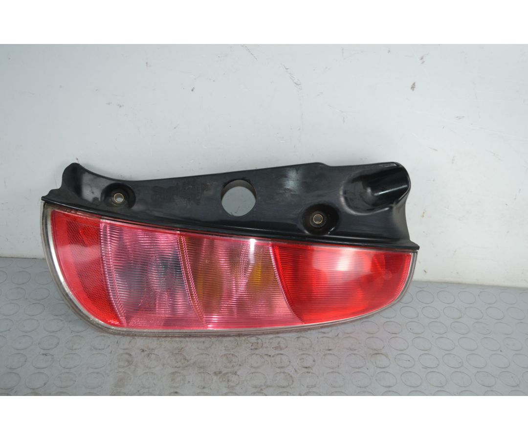 Fanale stop posteriore DX Lancia Ypsilon Dal 2003 al 2008 Cod 51753384  1702985757205