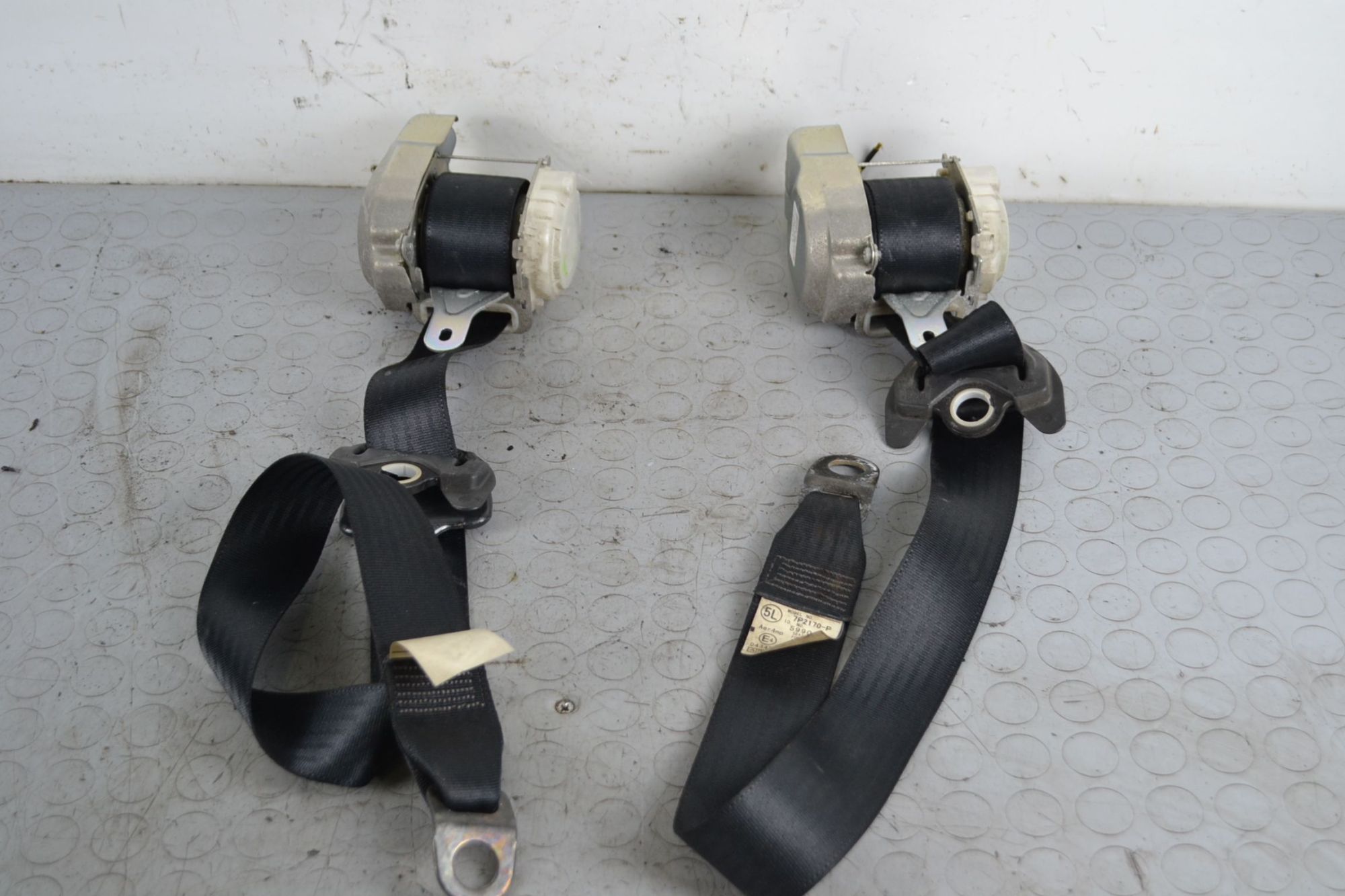 Cuinture di Sicurezza Anteriore DX e SX Toyota Yaris P9 dal 08/2005 al 12/2011 Cod Motore 1KR-FE  1703235282416